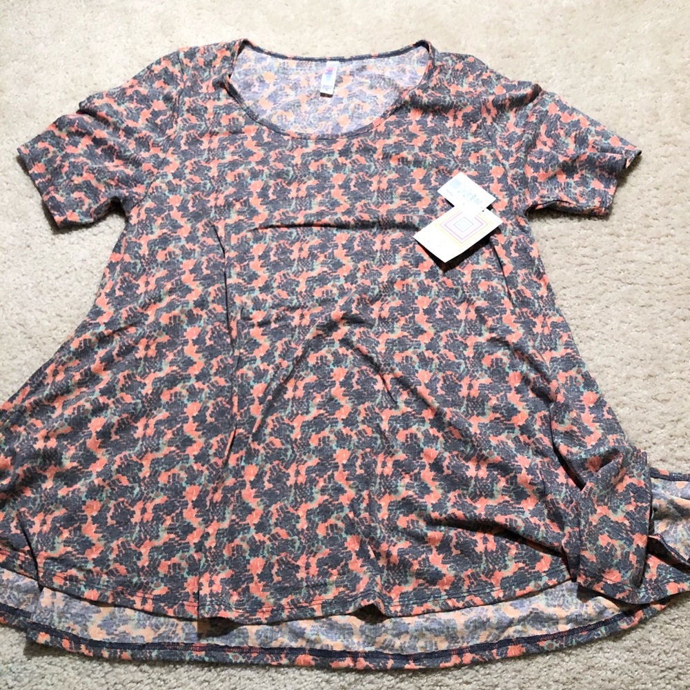 Lularoe perfect T
